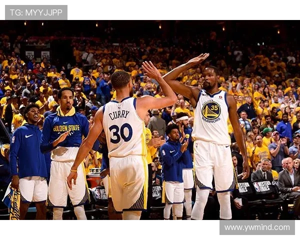 张佳玮解析火箭首胜秘诀强调防守反击与空间拉开策略